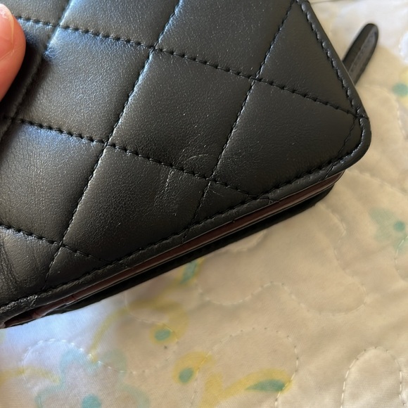 Chanel quilted lambskin zipped wallet - Picture 10 of 11
